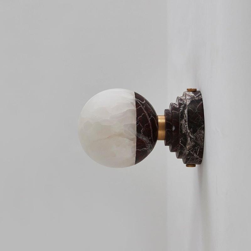 Applique compacte en marbre noir et globe de jade — Moire