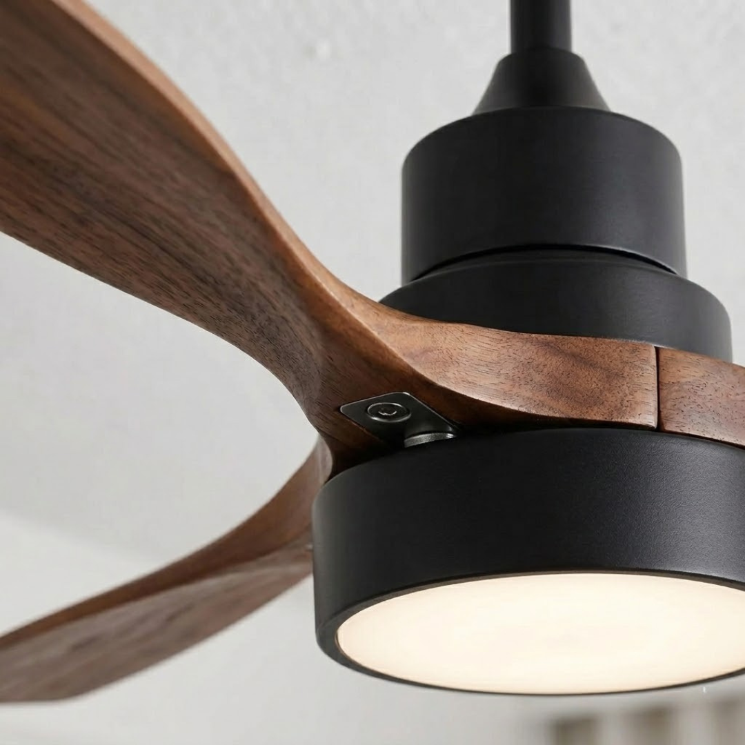 Ventilateur de plafond compact 122 cm en noyer et noir mat — Arcade