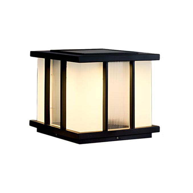 Lanterne solaire cubique en aluminium noir et verre — Flottille