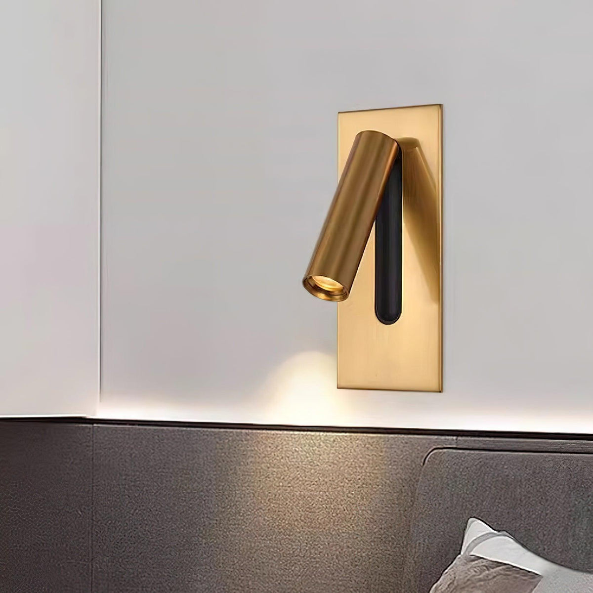 Applique de lecture à spot cylindrique orientable sur platine — Mangrove