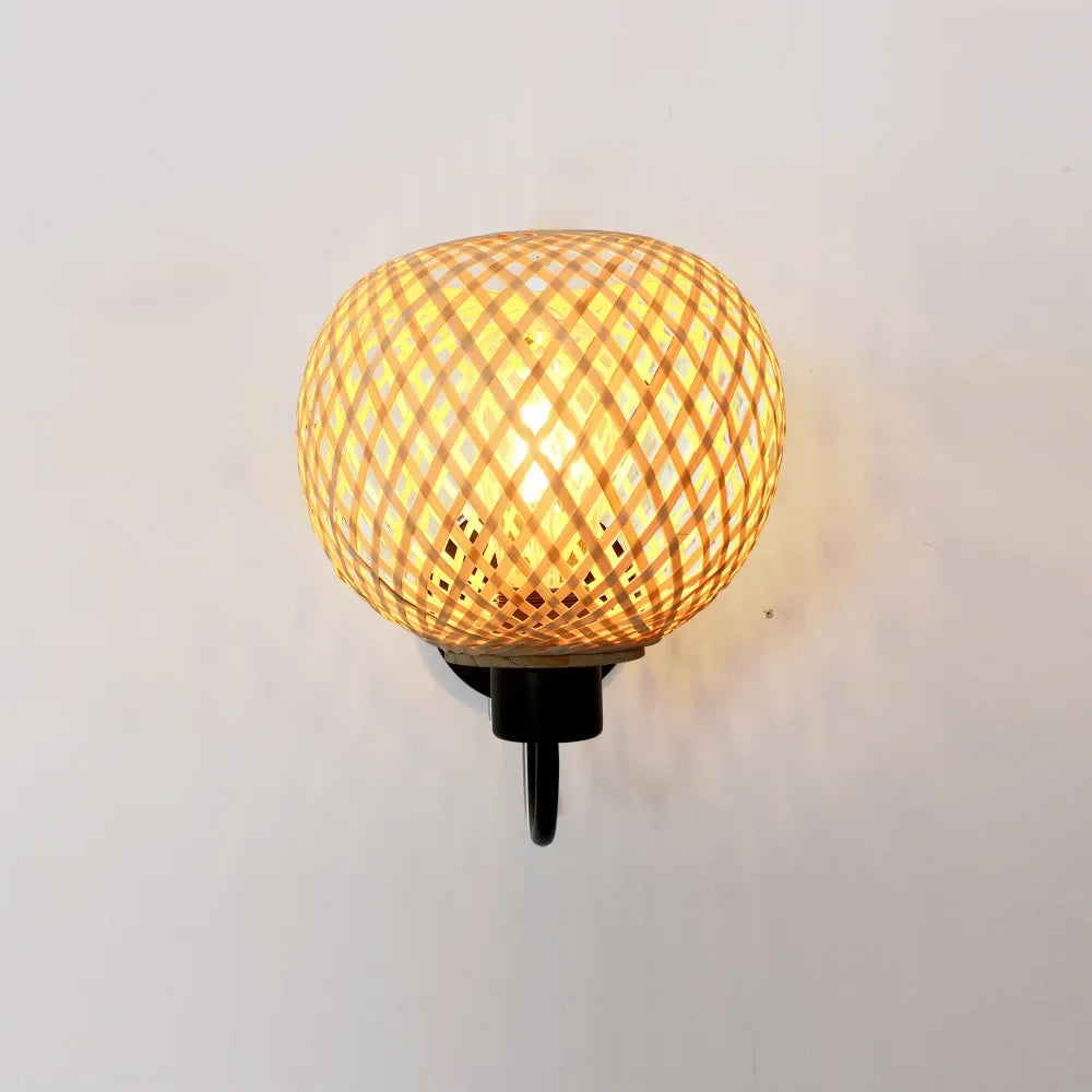 applique murale moderne en bambou tissé à la main avec interrupteur led