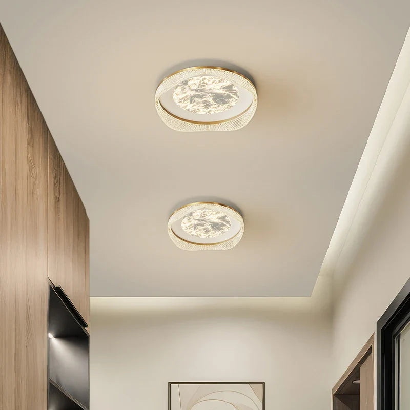 plafonnier moderne en laiton design créatif minimaliste pour intérieur