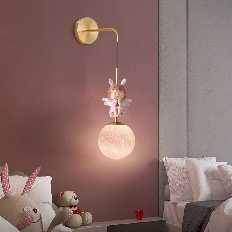 applique murale ange moderne pour chambre d'enfant décorative