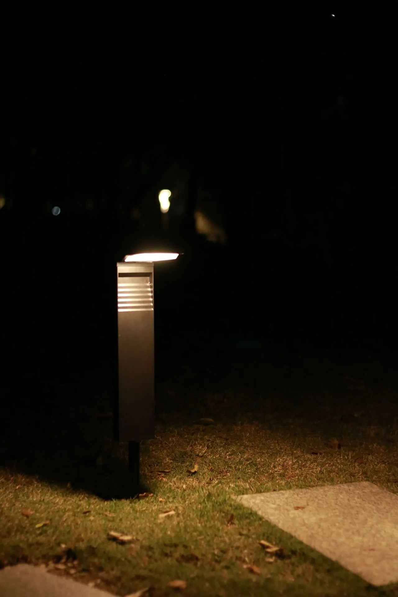 Lampe de jardin décoration extérieure lampe à gazon LED étanche pour cour voie paysage borne éclairage à énergie solaire