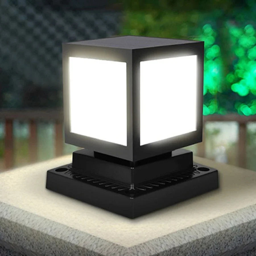 lanterne solaire colonne décorative pour jardin et extérieur