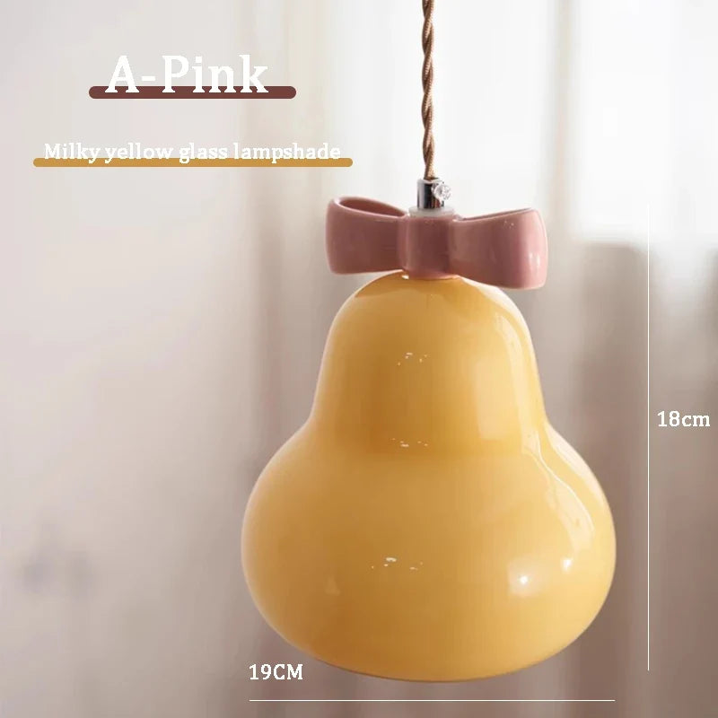 suspension en verre avec nœud rose pour chambre enfant