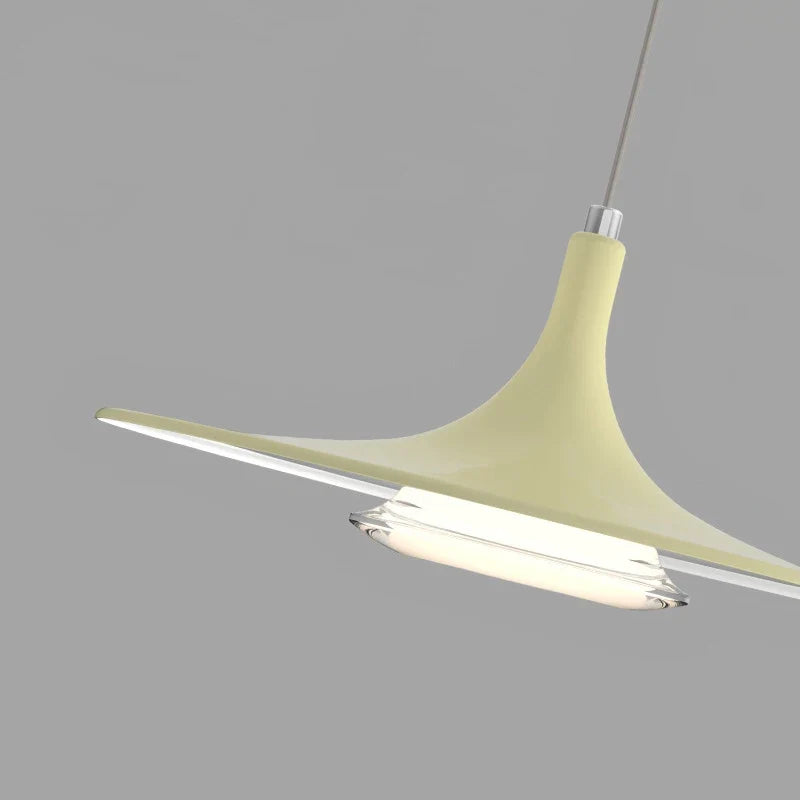 lustre minimaliste avec bras oscillant pour intérieur