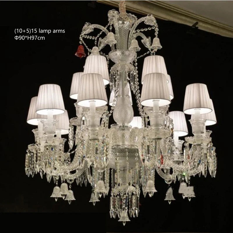 lustre en cristal transparent pour un éclairage élégant et raffiné