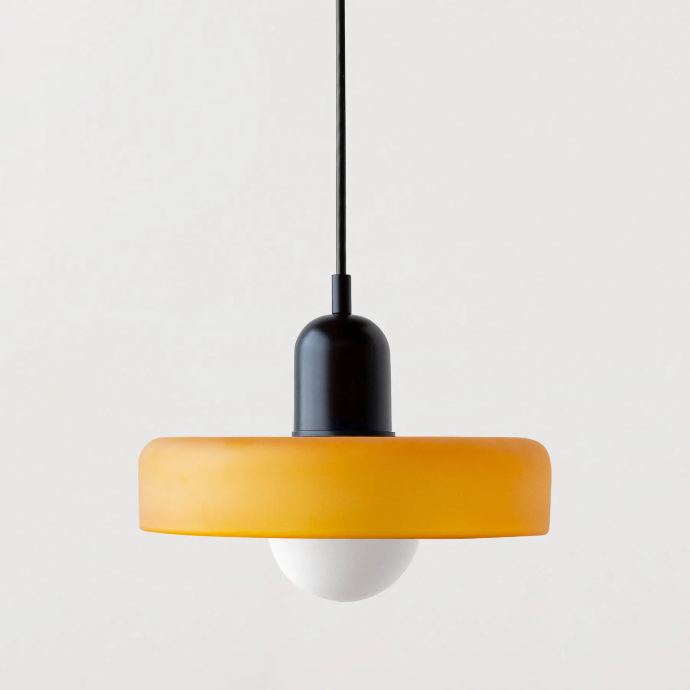 lustre moderne suspendu en verre coloré pour intérieur