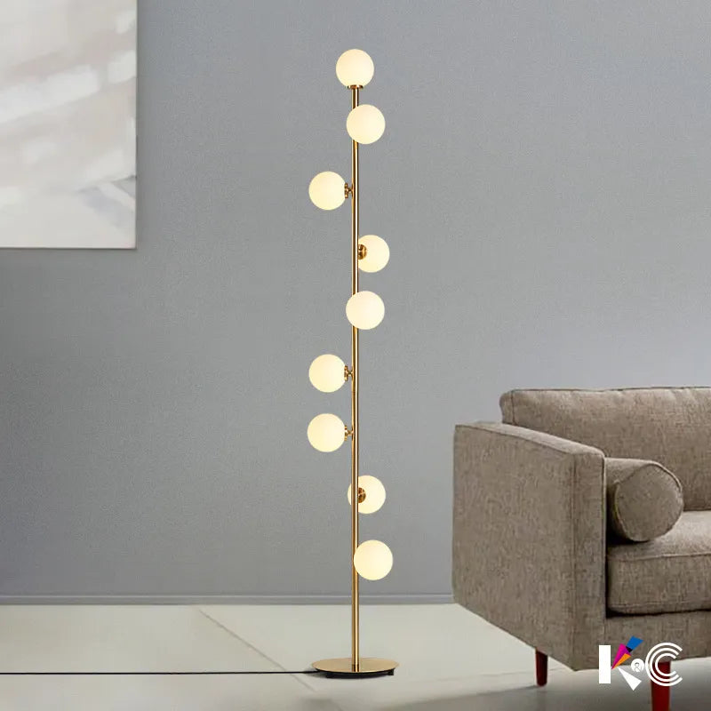 Lampadaire boule de verre blanc à 9 têtes