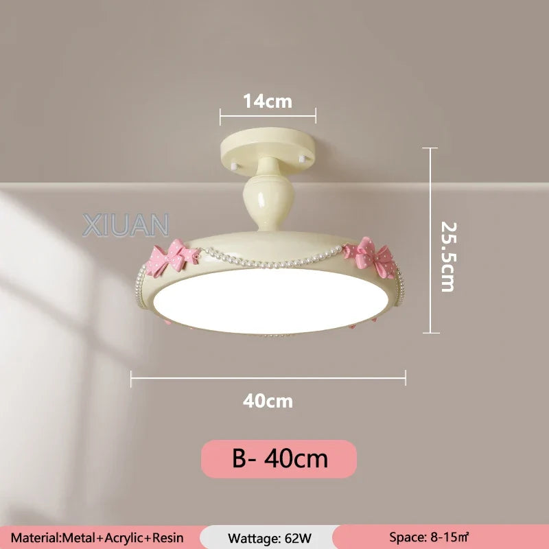 plafonnier romantique pour chambre de princesse en perles