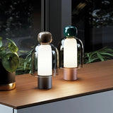 lampe à poser moderne avec chargement usb et design minimaliste