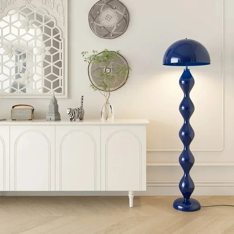 lampadaire scandi design à intensité variable pour intérieur moderne