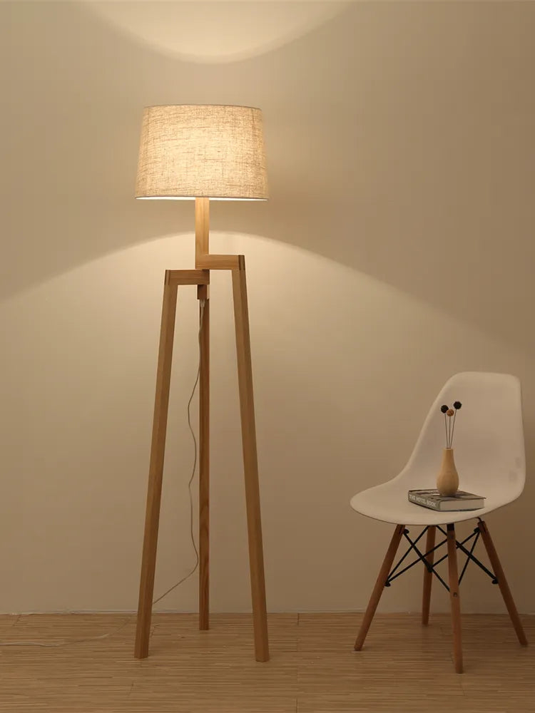 Lampes sur pied pour salon Vintage lampadaire en bois pied pour étude chambre chevet éclairage Led trépied lampe sur pied