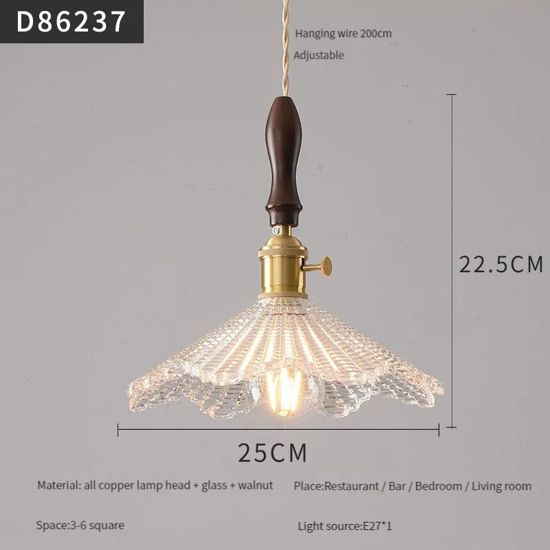 suspension moderne en laiton avec abat-jour rustique en verre de noyer