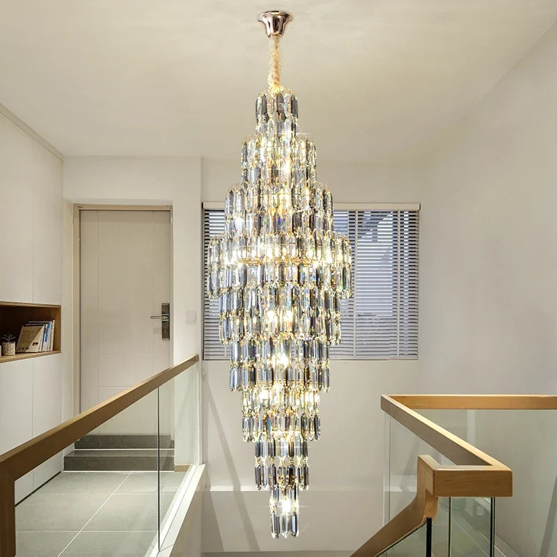 lustre en cristal pour escalier et halls d'hôtel