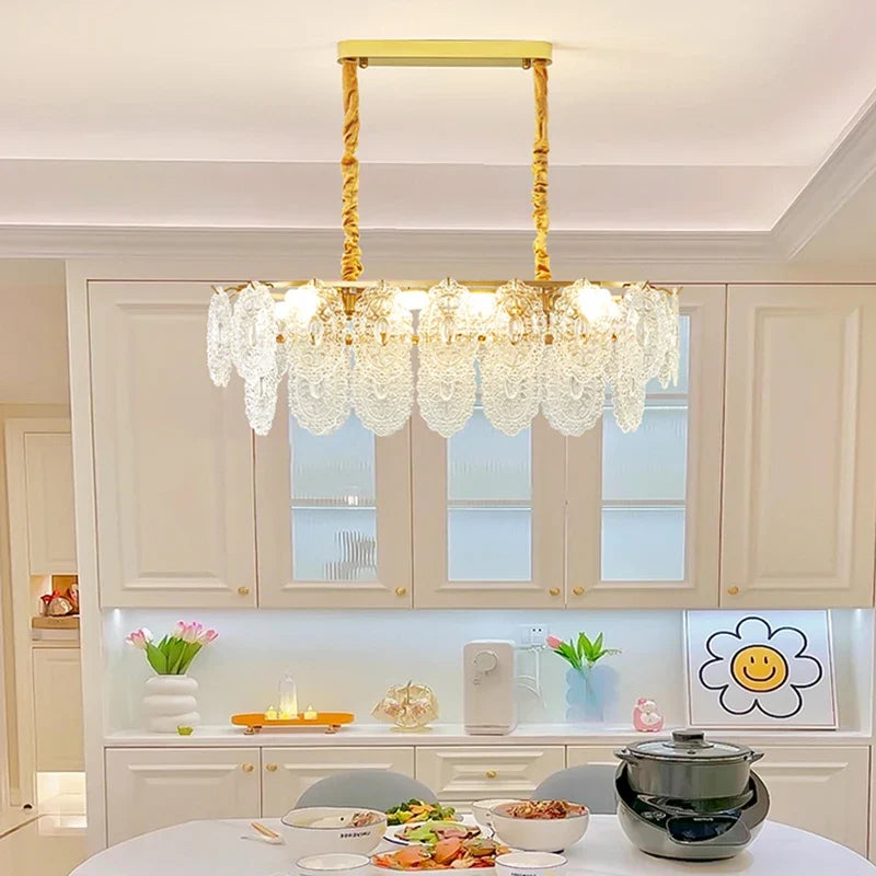 lustre en verre de style luxueux pour intérieur élégant