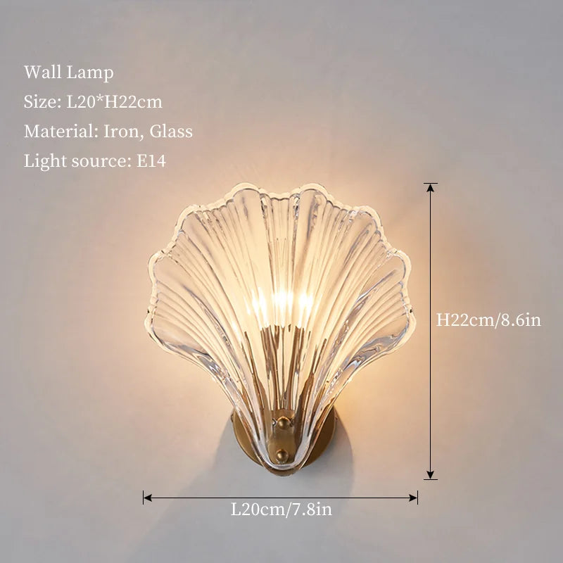 lustre en verre coquillage pour ambiance romantique et élégante