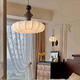 lustre en soie avec abat-jour en tissu lumineux