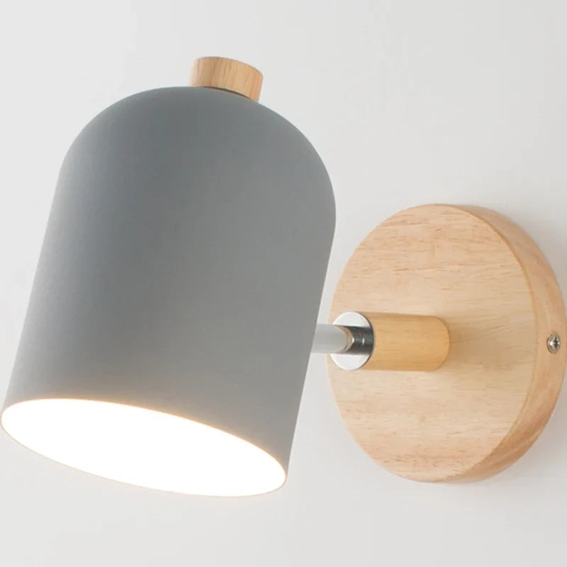 applique murale nordique moderne rotative led en fer et bois
