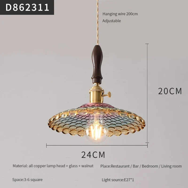 suspension moderne en laiton avec abat-jour rustique en verre de noyer