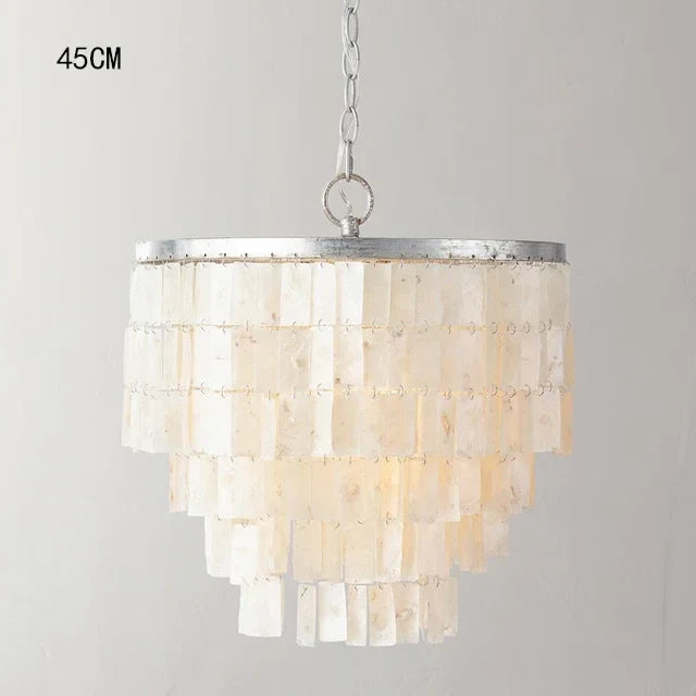 lustre rétro en coquillage pour décoration intérieure élégante