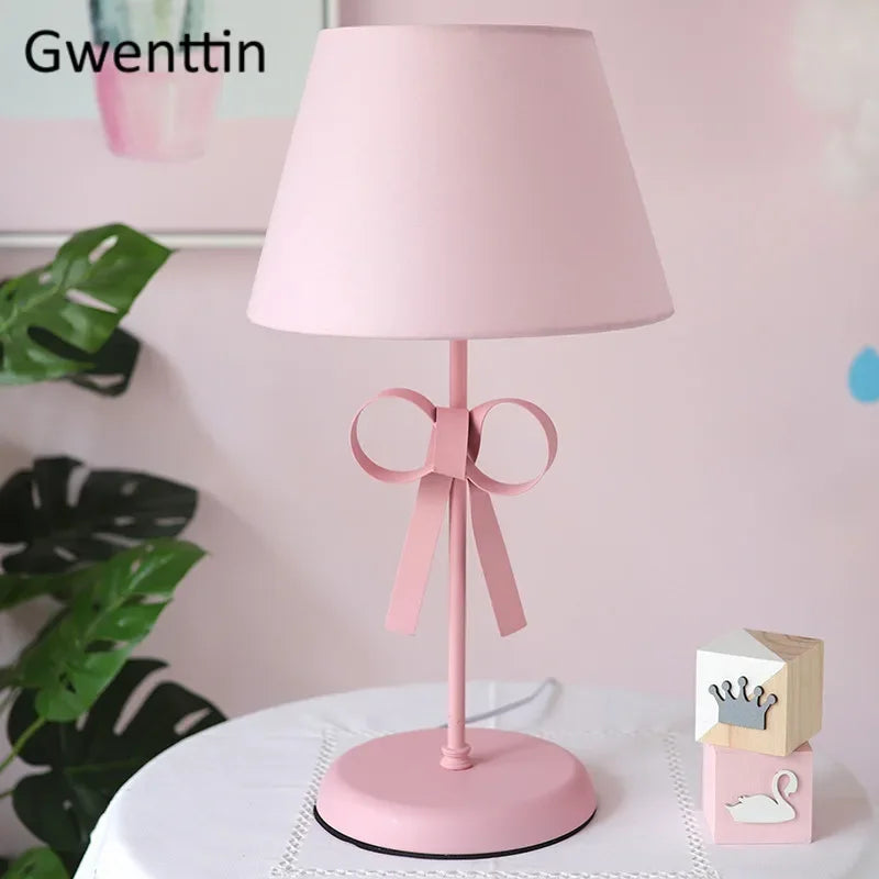 lampe de bureau moderne à nœud papillon pour chambre décorative