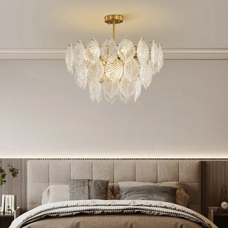 lustre moderne en verre suspendu avec décoration de feuilles