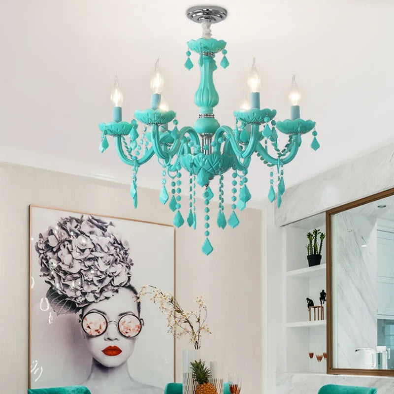 lustre en cristal pour une chambre de petite fille