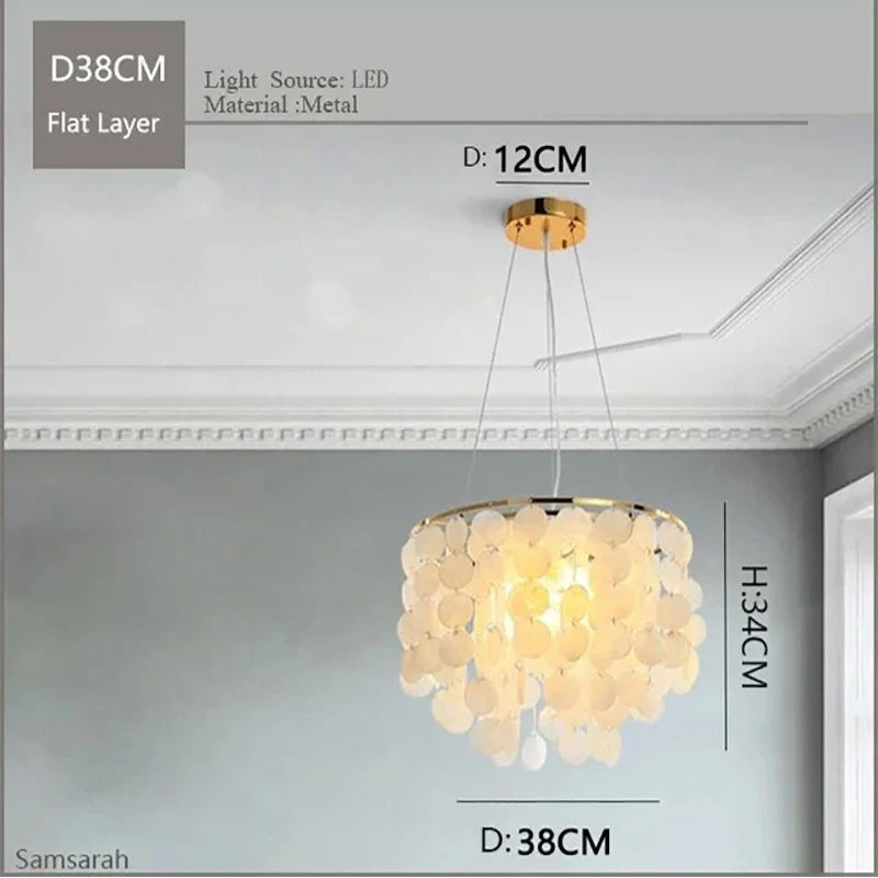 suspension en métal doré pour intérieur élégant