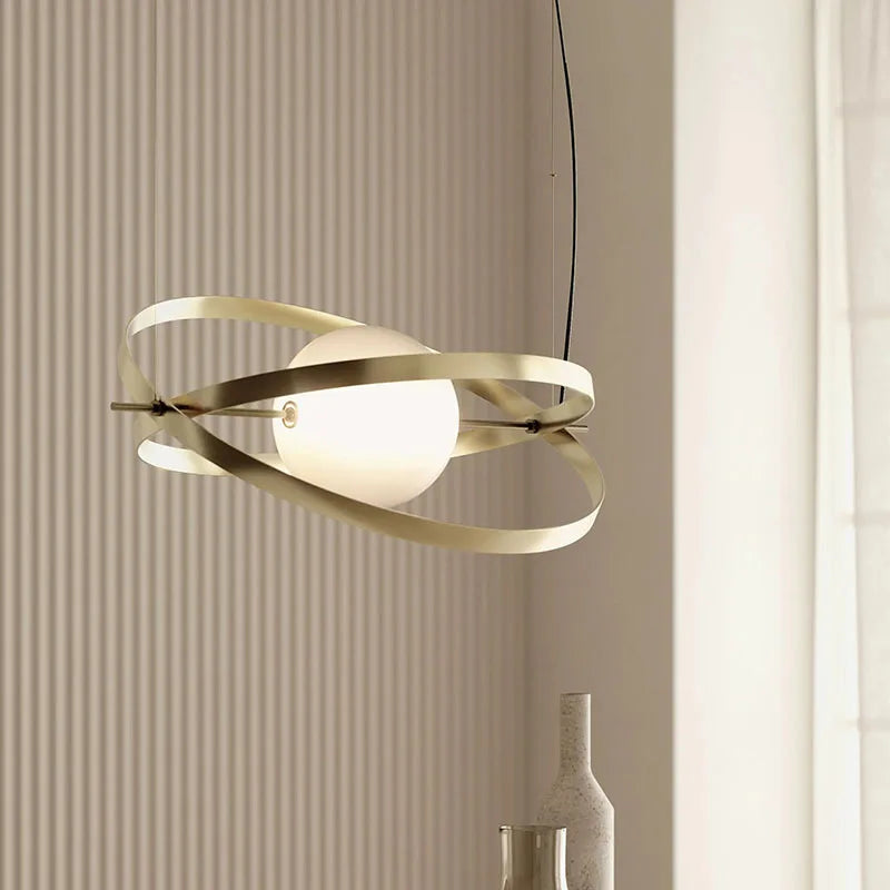 suspension design italienne pour un intérieur élégant et moderne