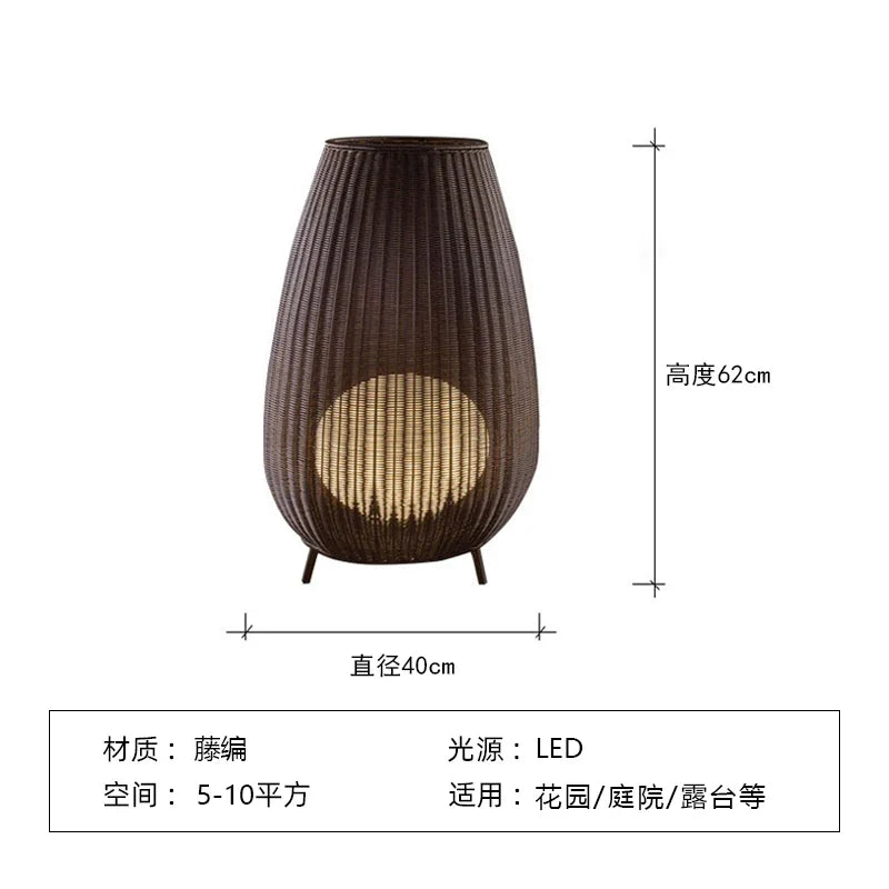 Lampe solaire d'extérieur tissée en rotin