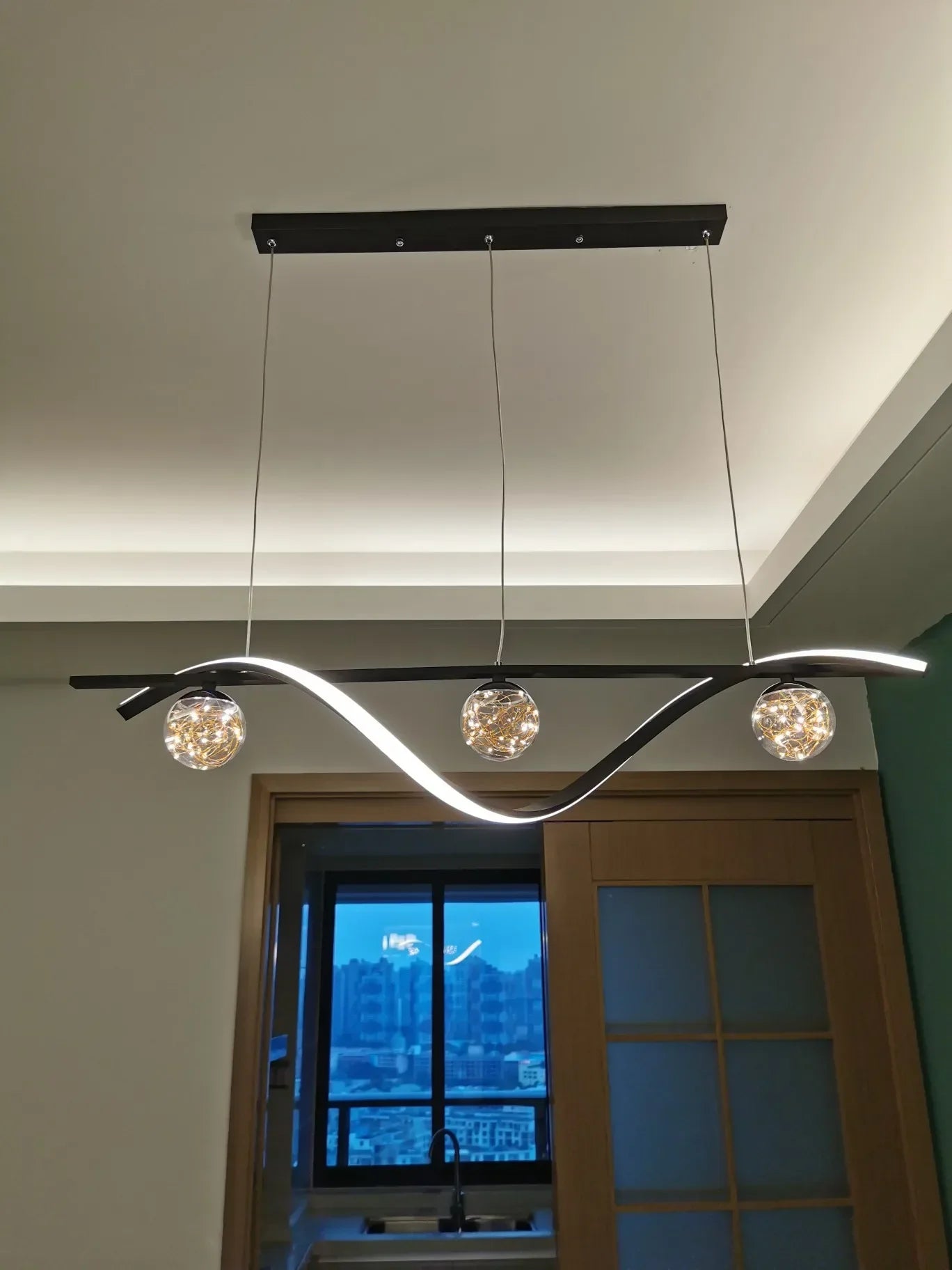 Modern Nordic Style LED  Luxury Long Strip Table Lamp Creative New Dining Room Bar Simple Modern Chandelier