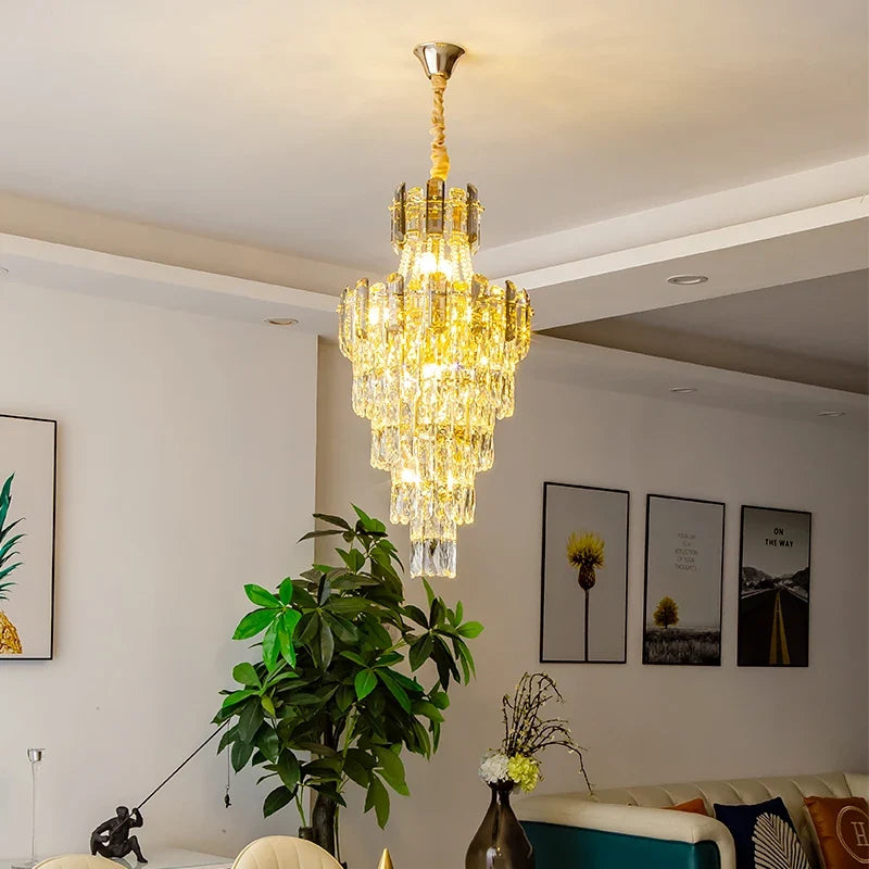 lustre en cristal design contemporain pour intérieur élégant