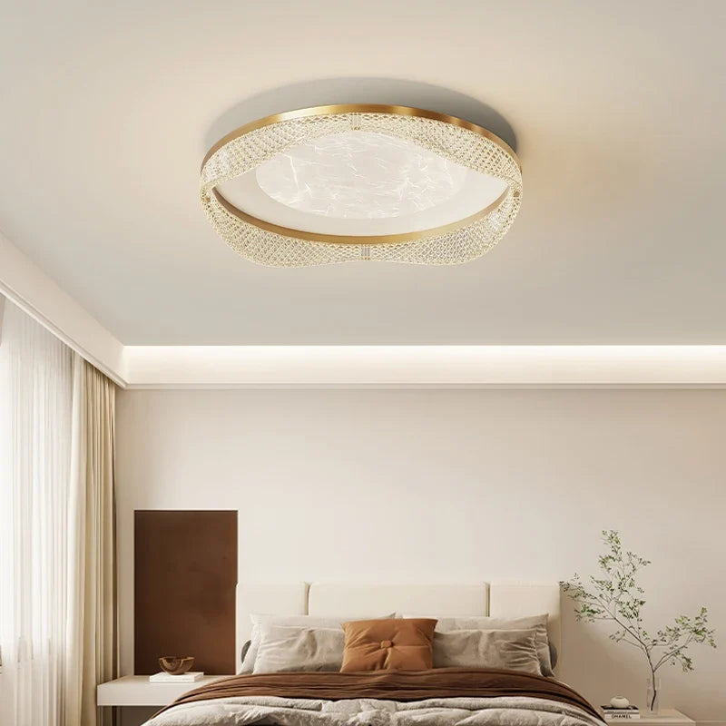 plafonnier moderne en laiton design créatif minimaliste pour intérieur
