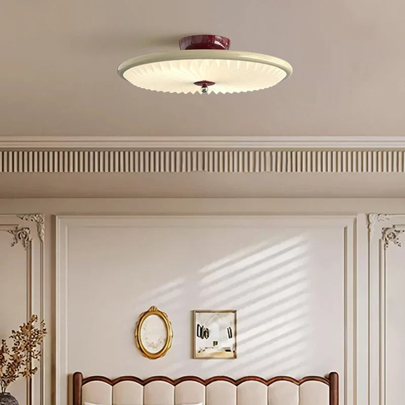 plafonnier médiéval en bronze style minimaliste pour étude