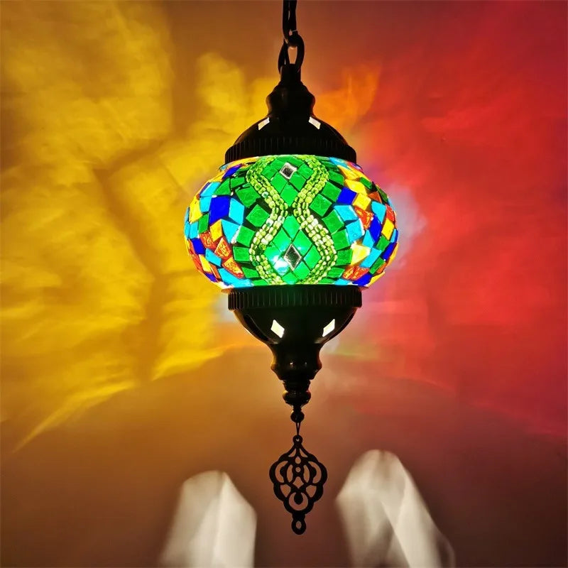 suspension en verre teinté style méditerranéen éclairage bohème romantique