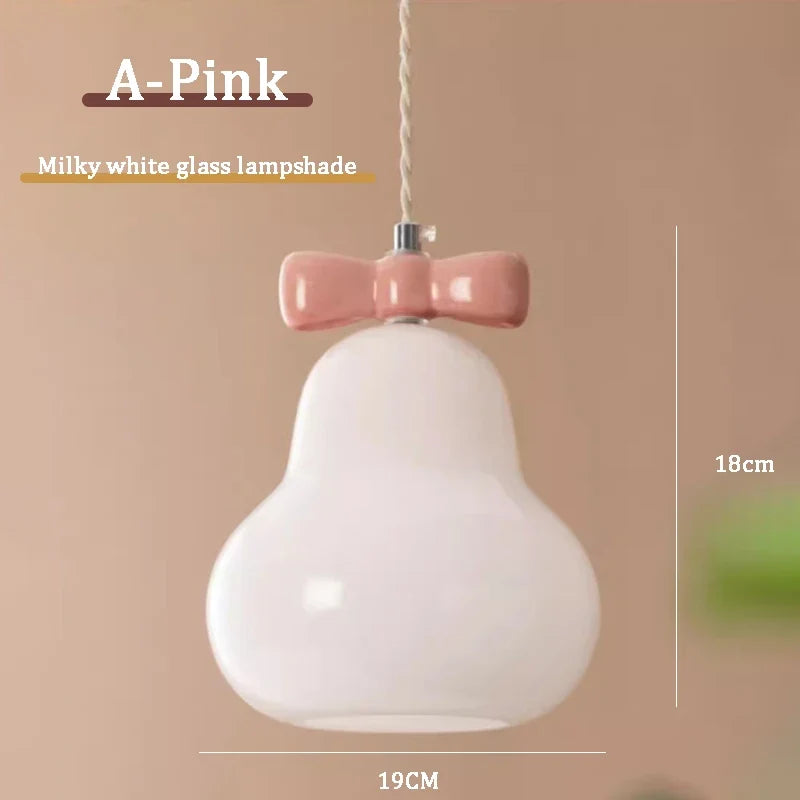 suspension en verre avec nœud rose pour chambre enfant