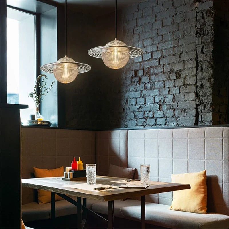 lustre moderne en verre style nordique soucoupe volante led