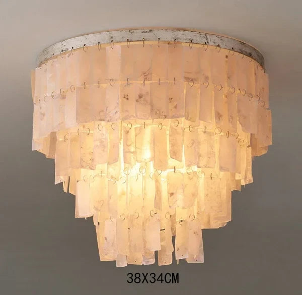 lustre rétro en coquillage pour décoration intérieure élégante