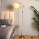 lampadaire rétro créatif en fer style industriel pour intérieur moderne