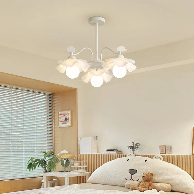 lustre nordique à fleurs style crémeux pour diverses pièces