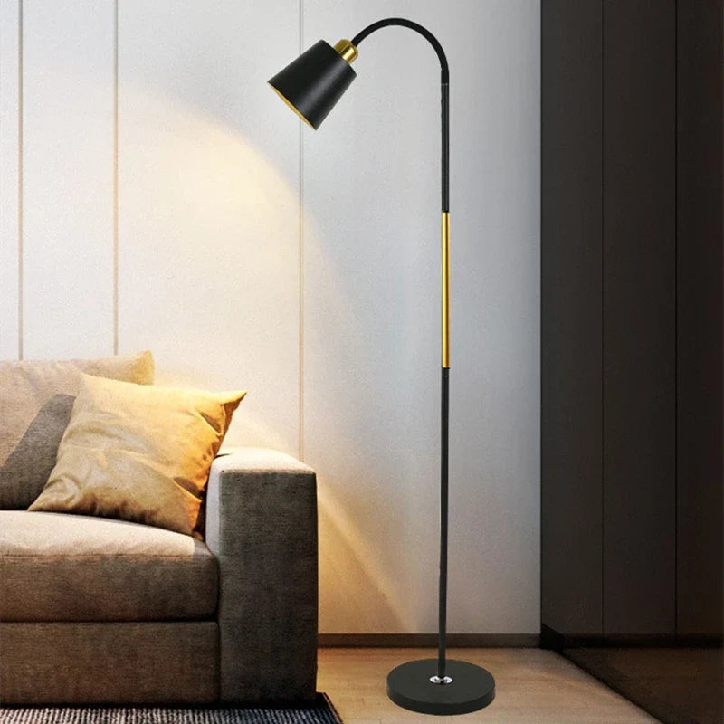 lampadaire moderne simple design pour décoration intérieure