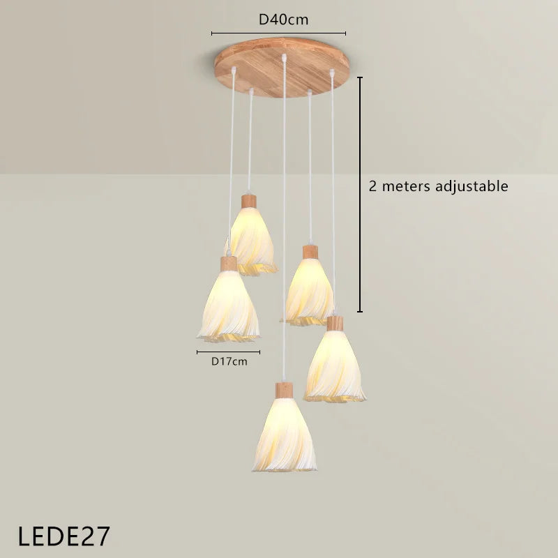lustre long en bois massif style nordique pour villa