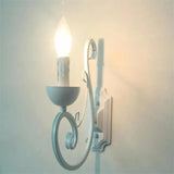 applique murale vintage en métal pour intérieur élégant