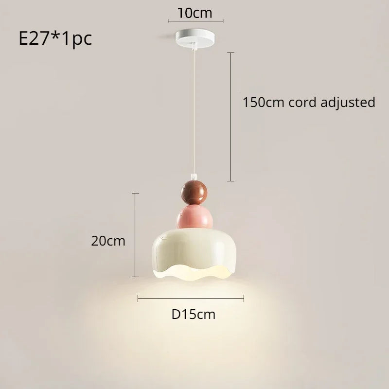 suspension florale style crème pour une ambiance chaleureuse