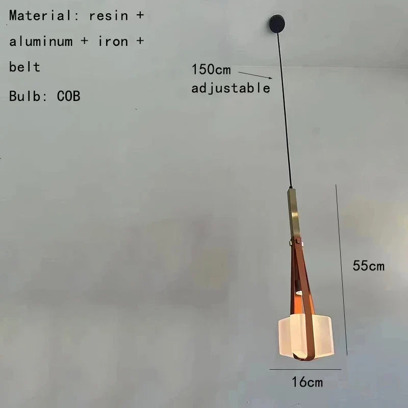 suspension en résine et cuir artificiel réglable en hauteur