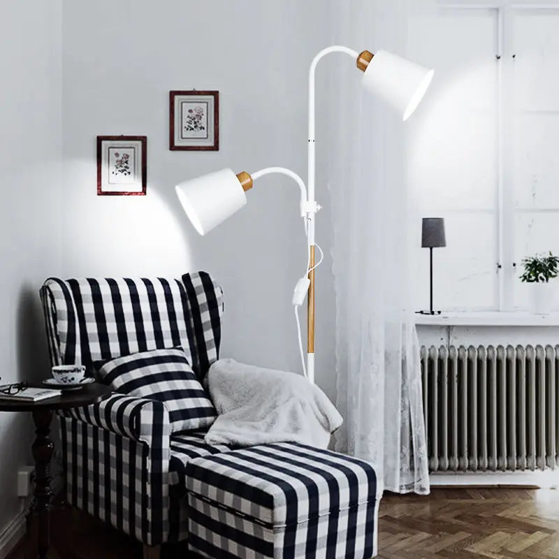 lampadaire moderne simple design pour décoration intérieure