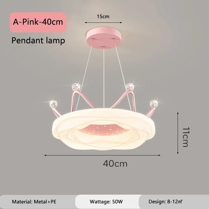 lustre romantique couronne pour chambre de petite fille