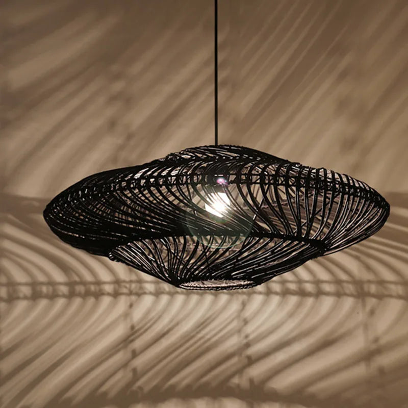 suspension en rotin japonais design ovni pour décoration moderne